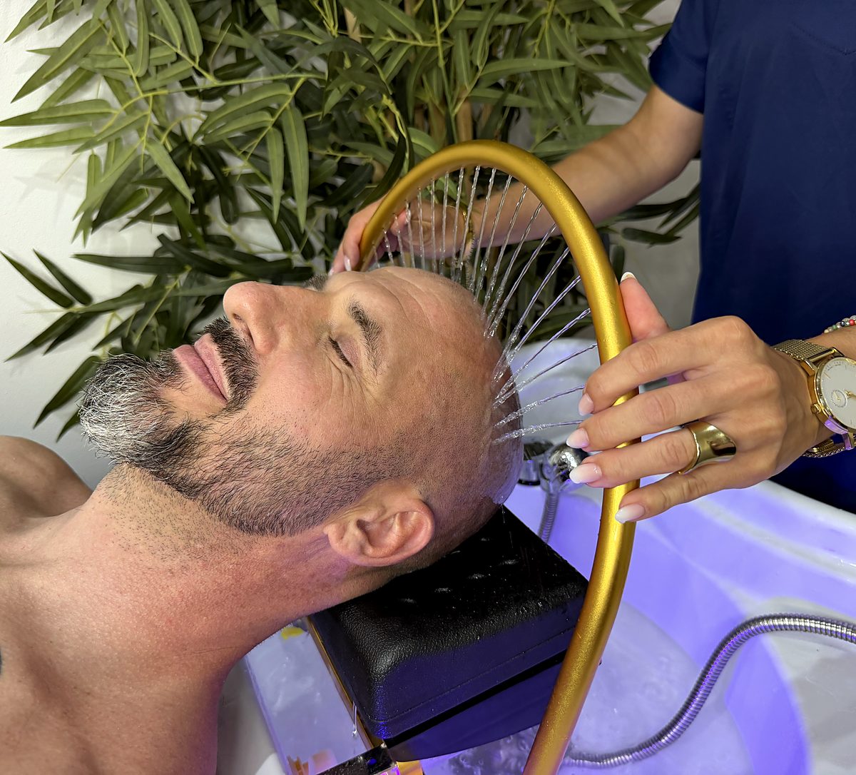 Ce rezolvă Head Spa